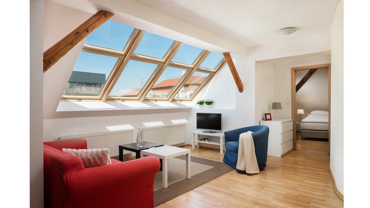 Old Town Residence Apartments Prag Rum bild