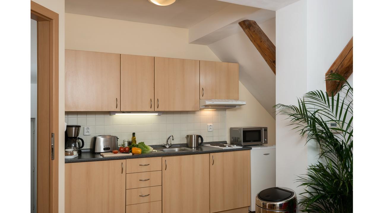 Old Town Residence Apartments Prag Rum bild