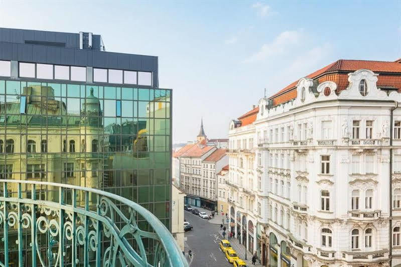 Old Town Residence Apartments Prag Exteriör bild